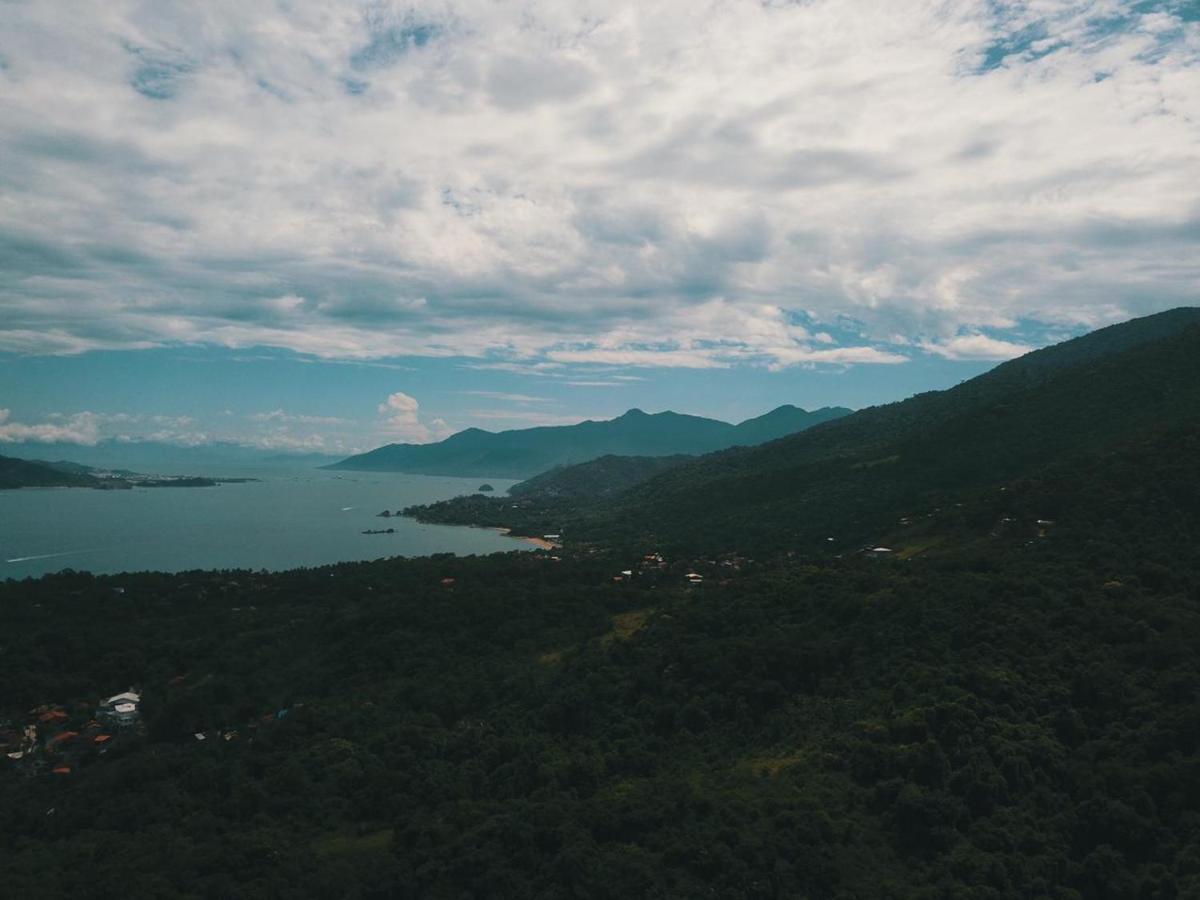 Bangalo Com Vista Para O Mar No Condominio Yacamim Ilhabela Praia Do Curral Екстер'єр фото